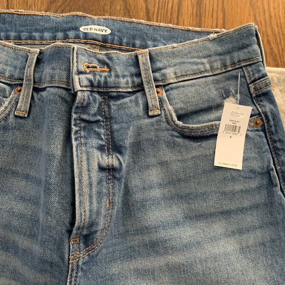 Old Navy Straight Leg Jeans size 6